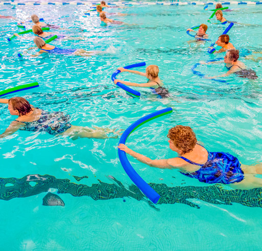 camping piscine couverte aquagym bretagne